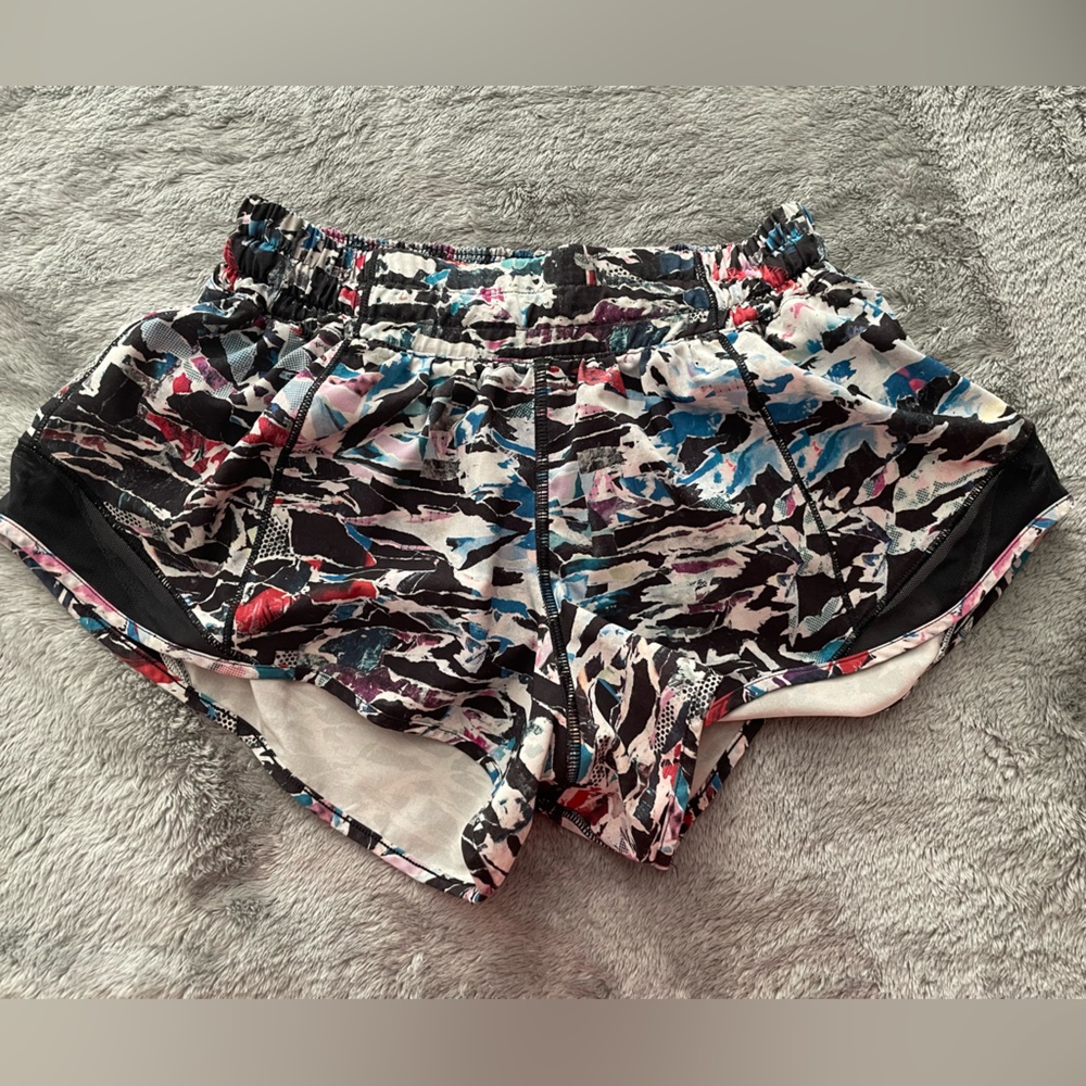 Women’s lululemom shorts